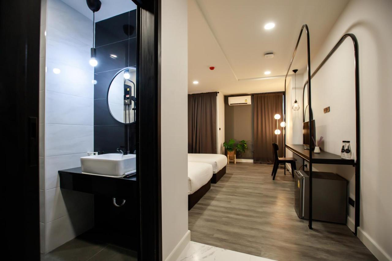 Sr Grand Hotel Chiangmai Chiang Mai Bagian luar foto