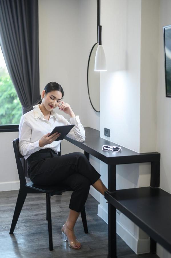 Sr Grand Hotel Chiangmai Chiang Mai Bagian luar foto