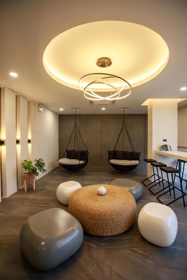 Sr Grand Hotel Chiangmai Chiang Mai Bagian luar foto